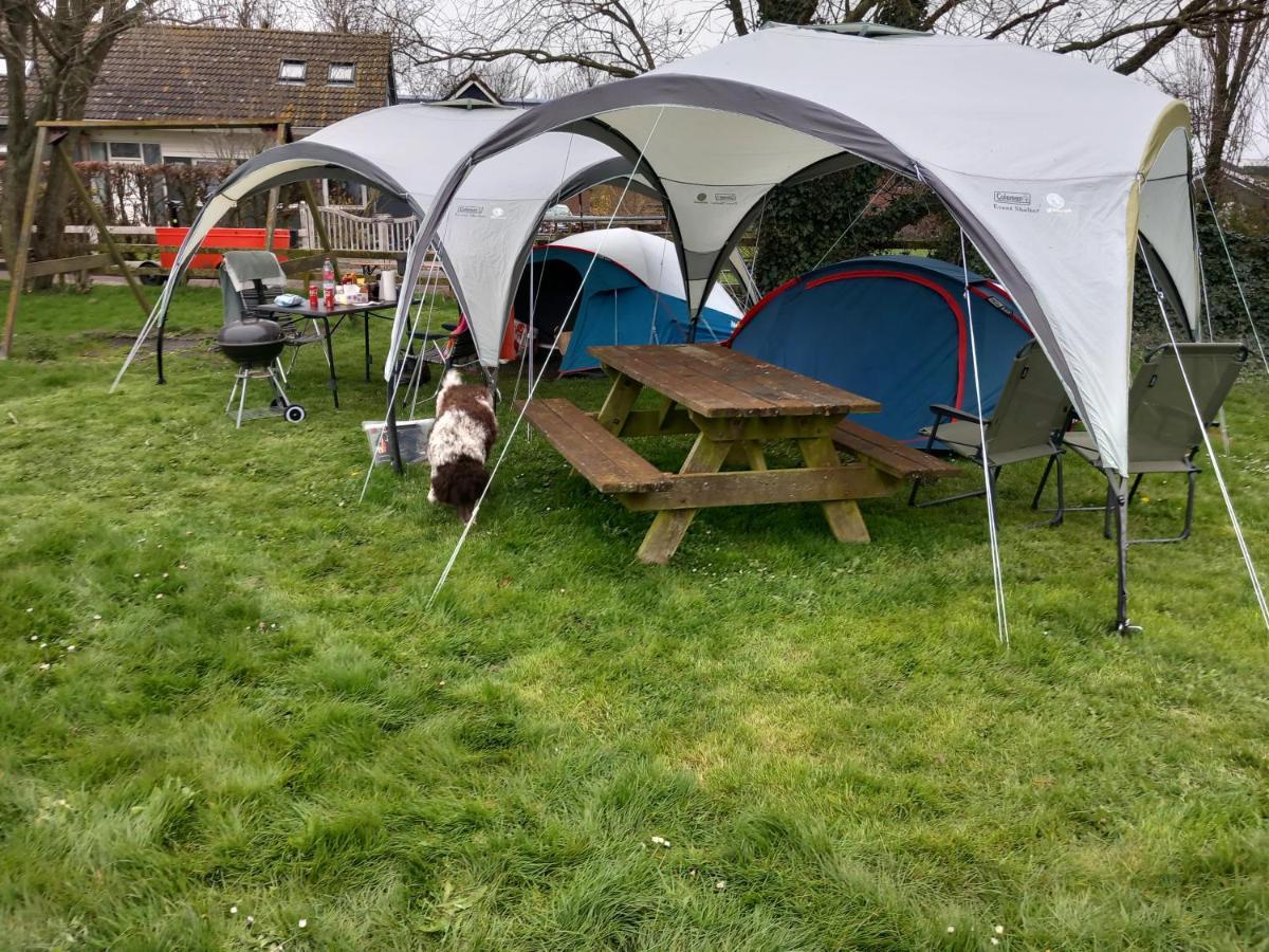 Basic 2P Tent Sotterum Hotel Cornwerd Exterior photo